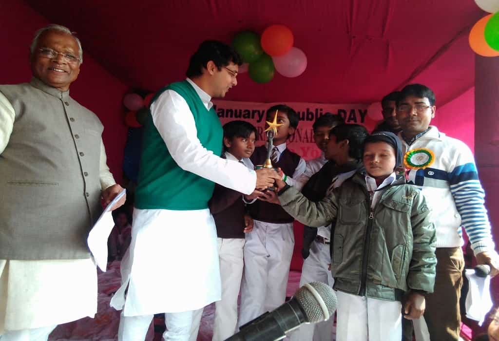 Secretary and MLA gave gifts to children